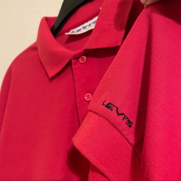 *SOLD* Vtg red LEVI’S deadstock droptail sleeve embroidered polo Sz XL - Picture 6 of 7